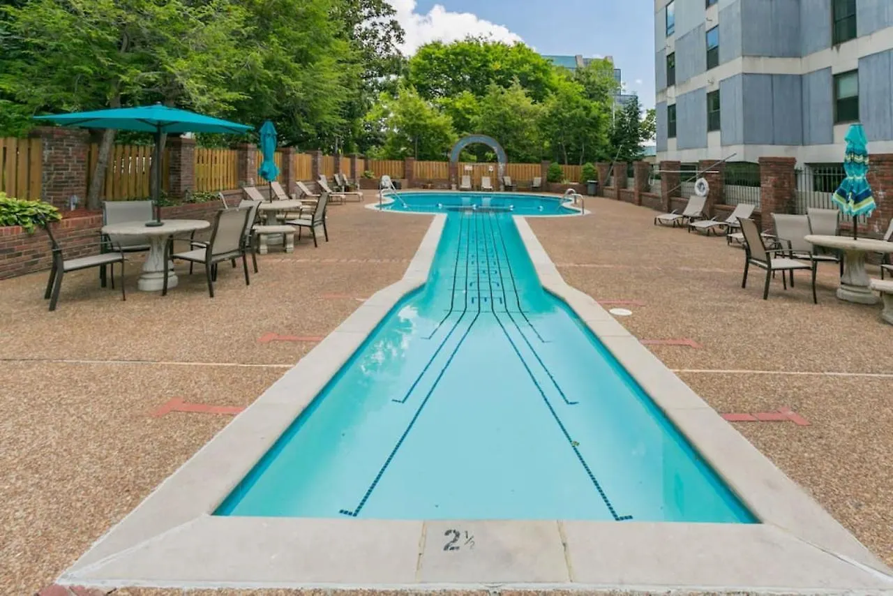 Holiday home Elvis Hotel But Modernized 3 Beds Pool Parking Nashville