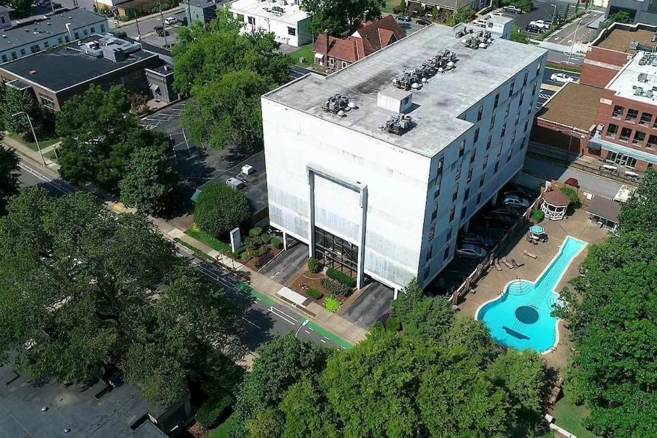 Elvis Hotel But Modernized 3 Beds Pool Parking Nashville